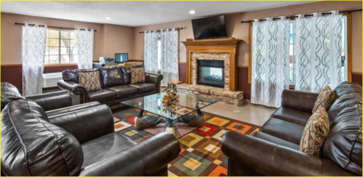 Best Western Dodgeville Inn & Suites Esterno foto