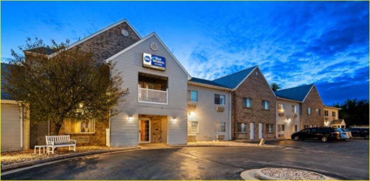 Best Western Dodgeville Inn & Suites Esterno foto