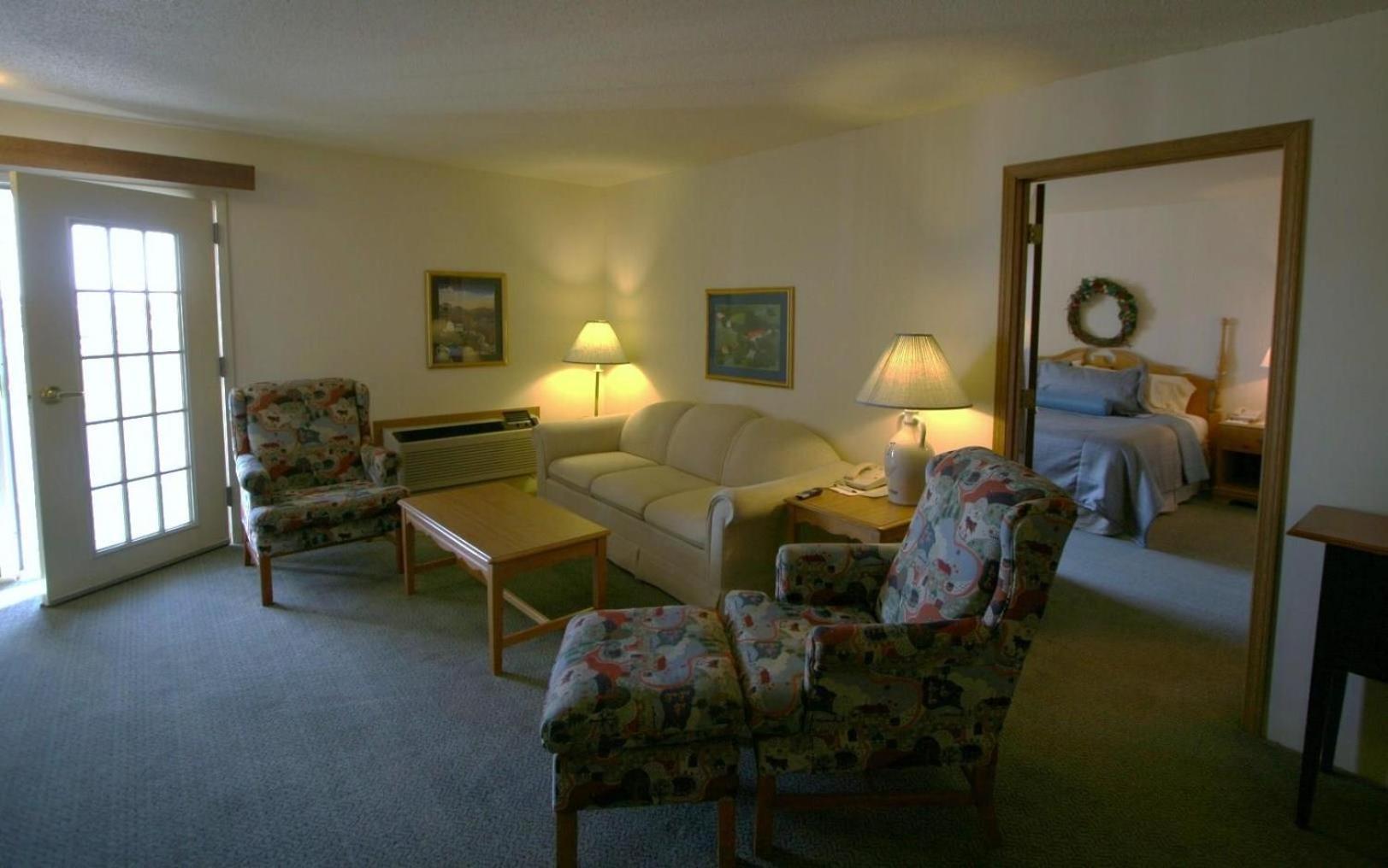 Best Western Dodgeville Inn & Suites Esterno foto